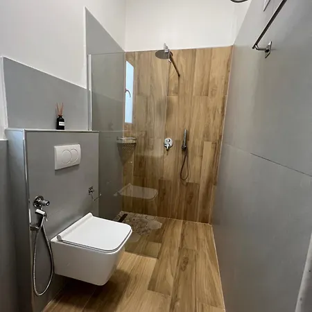 Blloku Moskat 2 Apartment