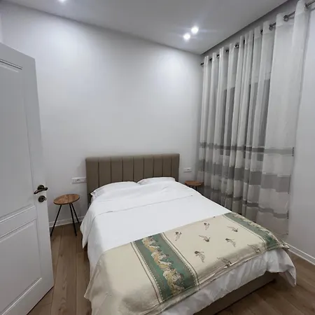 Blloku Moskat 2 * Tirana